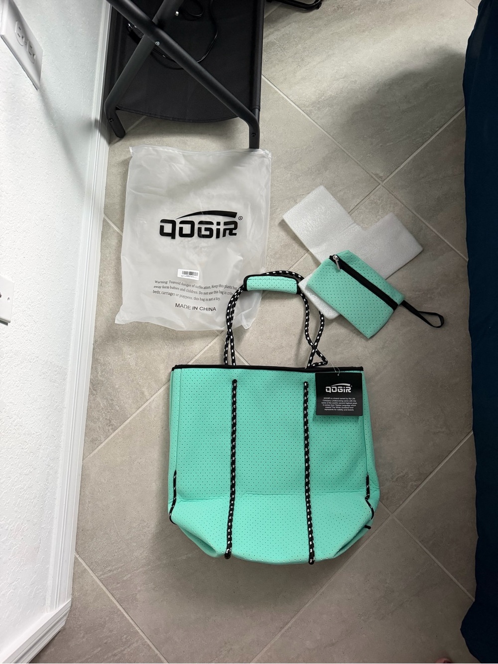 Mint Green Neoprene Tote Bag with Coin Pouch